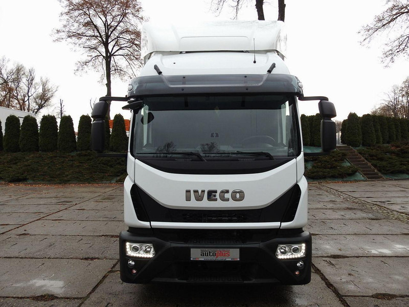 Iveco EUROCARGO 120-250 NOWY PLANDEKA WINDA 18 PALET WEBASTO KLIMATYZA - Kamion sa zatvorenim sandukom: slika 5 Iveco EUROCARGO 120-250 NOWY PLANDEKA WINDA 18 PALET WEBASTO KLIMATYZA - Kamion sa zatvorenim sandukom: slika 5