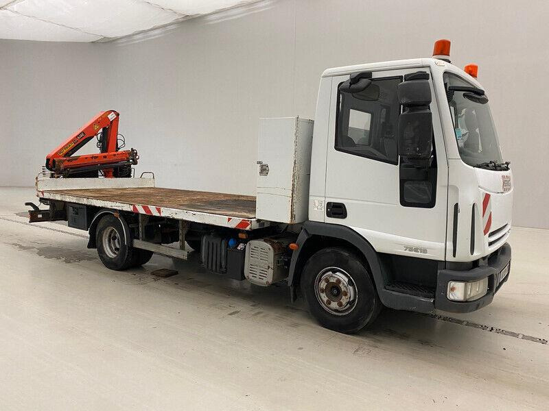 Iveco Eurocargo 75E18 - Kamion sa tovarnim sandukom, Kamion sa dizalicom: slika 2 Iveco Eurocargo 75E18 - Kamion sa tovarnim sandukom, Kamion sa dizalicom: slika 2