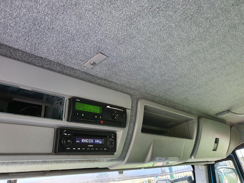 Kamion sa golom šasijom i zatvorenom kabinom Iveco Eurocargo 80E19 " Doka chassis: slika 9