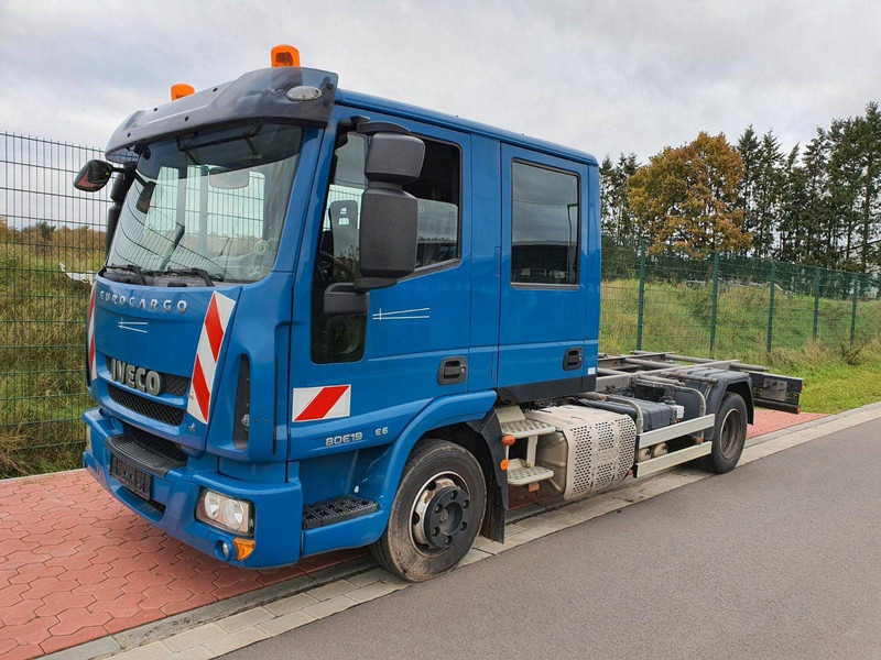 Iveco Eurocargo 80E19 " Doka chassis - Kamion sa golom šasijom i zatvorenom kabinom: slika 1 Iveco Eurocargo 80E19 " Doka chassis - Kamion sa golom šasijom i zatvorenom kabinom: slika 1