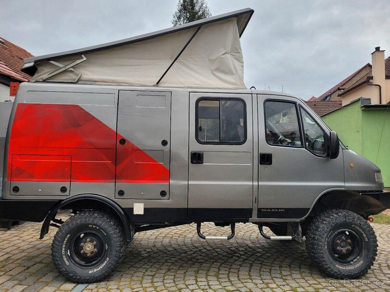 Iveco SCAM SMT 35. 3D 4x4 Off Road Van - Dostavno vozilo sa zatvorenim sandukom: slika 4 Iveco SCAM SMT 35. 3D 4x4 Off Road Van - Dostavno vozilo sa zatvorenim sandukom: slika 4