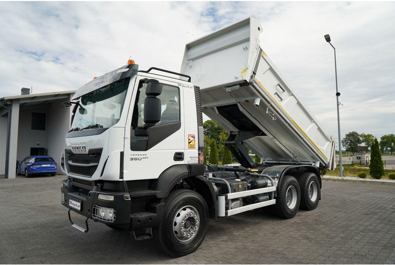 Iveco TRAKKER 360 - Istovarivač: slika 2 Iveco TRAKKER 360 - Istovarivač: slika 2