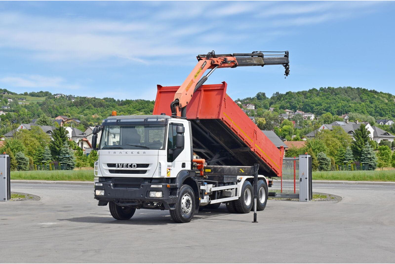 Iveco TRAKKER 360 * KIPPER 5,60 m * PK 15500 + FUNK * 6x4 - Istovarivač, Kamion sa dizalicom: slika 2 Iveco TRAKKER 360 * KIPPER 5,60 m * PK 15500 + FUNK * 6x4 - Istovarivač, Kamion sa dizalicom: slika 2