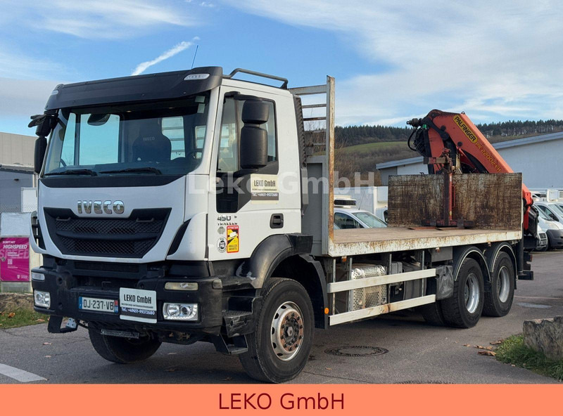 Iveco Trakker 450 Mit Kran( Palfinger PK 22002 .EH) - Kamion sa tovarnim sandukom, Kamion sa dizalicom: slika 4 Iveco Trakker 450 Mit Kran( Palfinger PK 22002 .EH) - Kamion sa tovarnim sandukom, Kamion sa dizalicom: slika 4