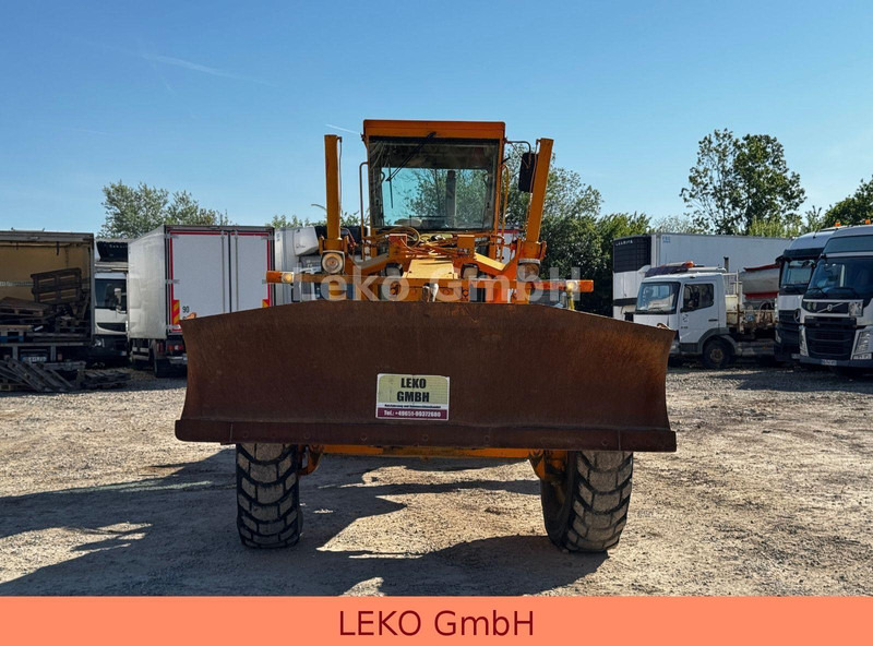 John Deere 770B - Grejder: slika 2 John Deere 770B - Grejder: slika 2