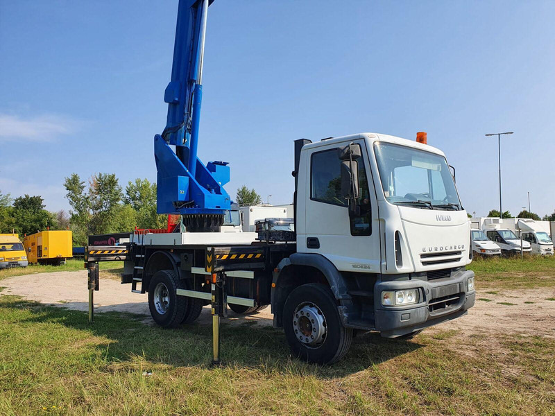 Iveco Eurocargo ML 180 E 24 - Bizocchi KJF 320 lifting basket 32 m - Kamion, Kamion sa dizalicom: slika 1 Iveco Eurocargo ML 180 E 24 - Bizocchi KJF 320 lifting basket 32 m - Kamion, Kamion sa dizalicom: slika 1