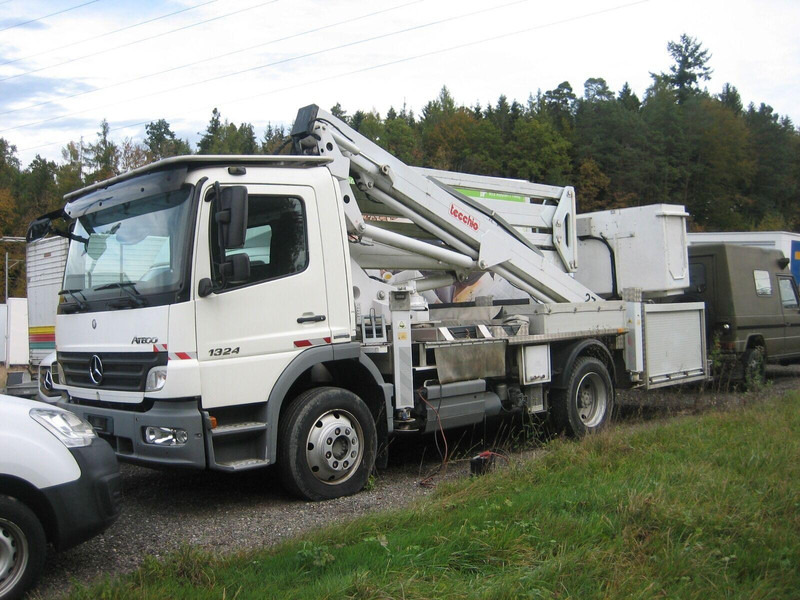 Mercedes-Benz Atego 1324 Bucket truck - Tecchio 27 m - Kamion, Kamion sa dizalicom: slika 1 Mercedes-Benz Atego 1324 Bucket truck - Tecchio 27 m - Kamion, Kamion sa dizalicom: slika 1