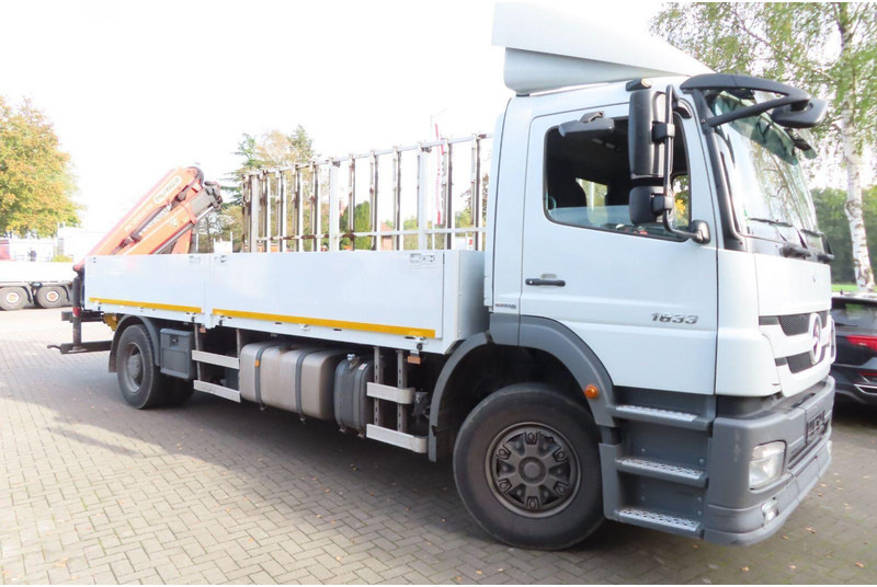 Mercedes-Benz Axor 1833 L Glasstransporter + Crane Palfinger - Kamion: slika 2 Mercedes-Benz Axor 1833 L Glasstransporter + Crane Palfinger - Kamion: slika 2