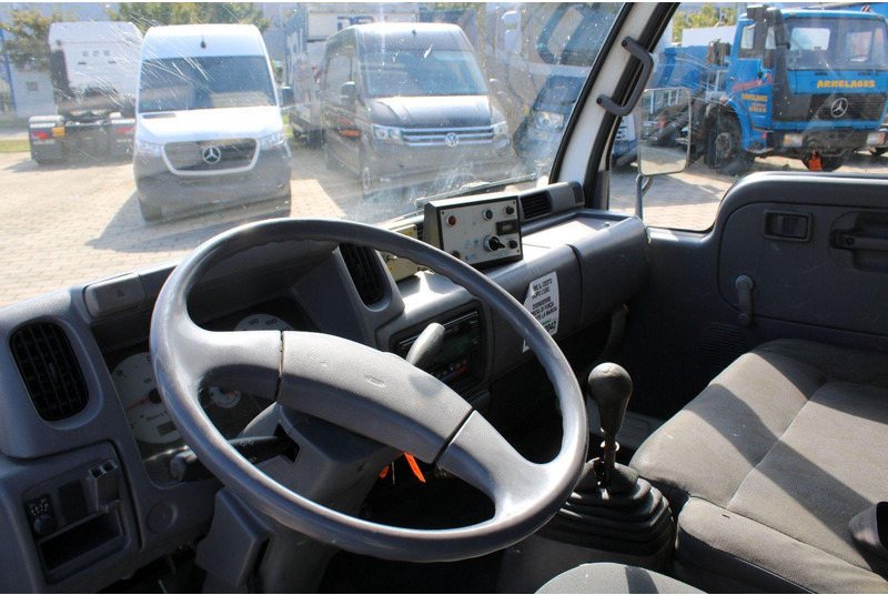 Kamion, Kamion sa dizalicom Nissan Cabstar E 120 Sequani Z20 - 20 meter: slika 16