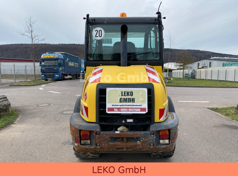 Komatsu WA70-6 Schnellwechsler - Utovarivač točkaš: slika 5 Komatsu WA70-6 Schnellwechsler - Utovarivač točkaš: slika 5