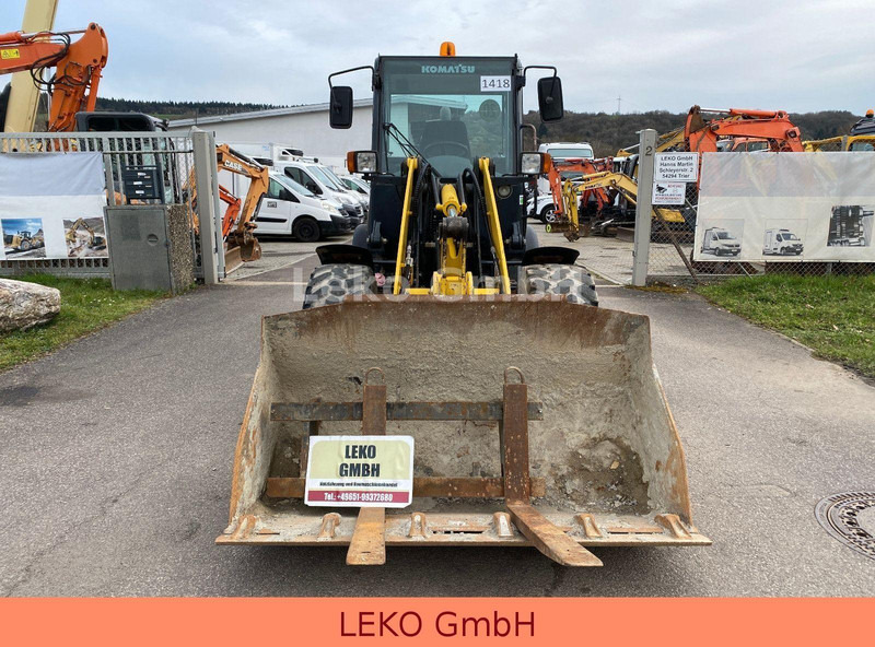 Komatsu WA70-6 Schnellwechsler - Utovarivač točkaš: slika 2 Komatsu WA70-6 Schnellwechsler - Utovarivač točkaš: slika 2