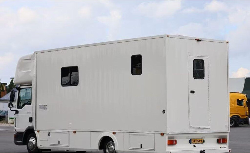 MAN TGL 8.190 - - Kamion za prevoz konja: slika 4 MAN TGL 8.190 - - Kamion za prevoz konja: slika 4