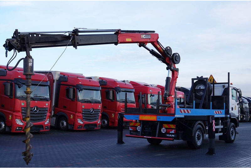 MAN TGM 13.290 / 4x4 / HDS HC 190 + WIERTŁO 2 mb / WIERTNICA / EURO - Veliki kamon za bušenje: slika 3 MAN TGM 13.290 / 4x4 / HDS HC 190 + WIERTŁO 2 mb / WIERTNICA / EURO - Veliki kamon za bušenje: slika 3