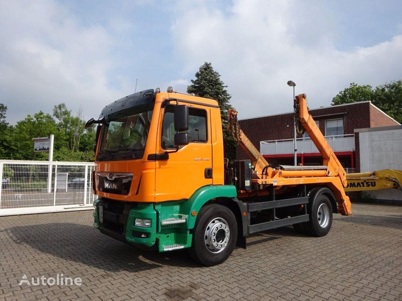 MAN TGM 18.340 Meiller AK12 MT Skip Loader - Kamion za utovaranje kontejnera: slika 1 MAN TGM 18.340 Meiller AK12 MT Skip Loader - Kamion za utovaranje kontejnera: slika 1