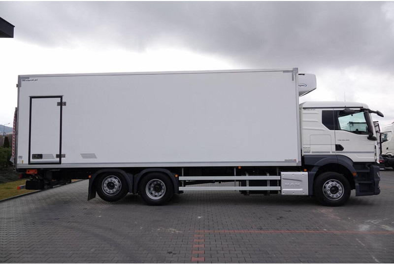 Hladnjača MAN TGS 26.360 / 6x2 / CHŁODNIA -8,2 M / AGREGAT CARRIER SUPRA 850 /: slika 12