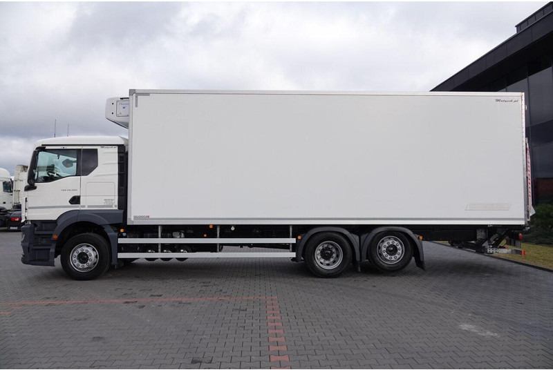 Hladnjača MAN TGS 26.360 / 6x2 / CHŁODNIA -8,2 M / AGREGAT CARRIER SUPRA 850 /: slika 10