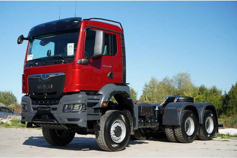 MAN TGS 33.480 / 6x6 / DO ZABUDOWY / FABRYCZNIE NOWY 2025 - Kamion sa golom šasijom i zatvorenom kabinom: slika 1 MAN TGS 33.480 / 6x6 / DO ZABUDOWY / FABRYCZNIE NOWY 2025 - Kamion sa golom šasijom i zatvorenom kabinom: slika 1