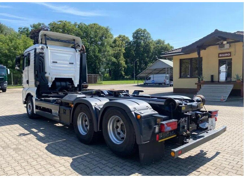 Kamion sa hidrauličnom kukom MAN TGX 26.440: slika 6 Kamion sa hidrauličnom kukom MAN TGX 26.440: slika 6