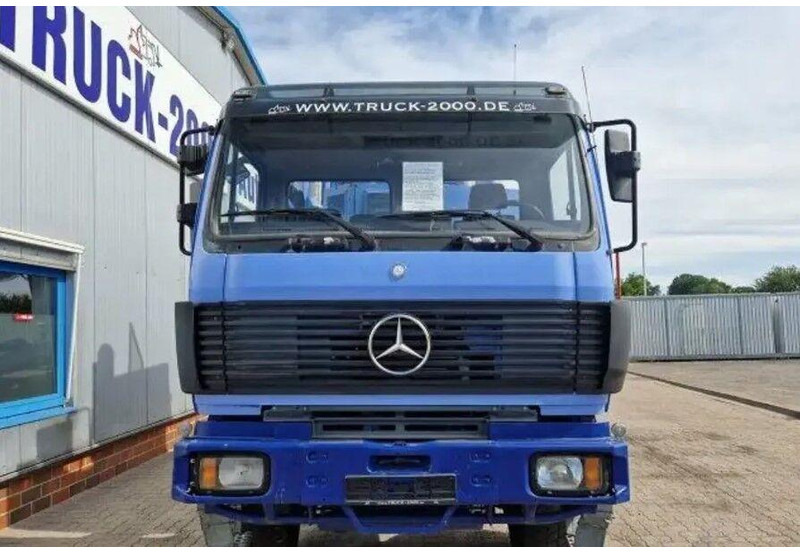 Mercedes-Benz 1831 4x4 Betonvágó - Mašina za asfalt: slika 4 Mercedes-Benz 1831 4x4 Betonvágó - Mašina za asfalt: slika 4