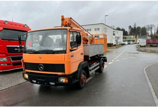 Mercedes-Benz 709 Bucket truck Wumag 14 m - Vazdušna platforma montirana na kamion: slika 1 Mercedes-Benz 709 Bucket truck Wumag 14 m - Vazdušna platforma montirana na kamion: slika 1