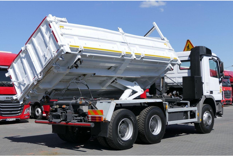 Istovarivač Mercedes-Benz ACTROS 2636: slika 16