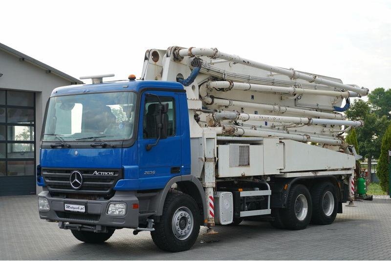 Mercedes-Benz ACTROS 2636 / POMPA SERMAC 5Z37 / 37 METRÓW / STEROWANIE RADIOW - Auto pumpa za beton: slika 2 Mercedes-Benz ACTROS 2636 / POMPA SERMAC 5Z37 / 37 METRÓW / STEROWANIE RADIOW - Auto pumpa za beton: slika 2