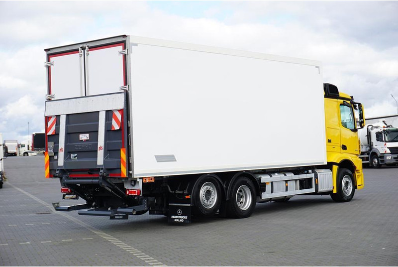 Mercedes-Benz ACTROS / 2853 / ACC / E 6 / MP 5 / CHŁODNIA + WINDA / 18 PALET / - Hladnjača: slika 5 Mercedes-Benz ACTROS / 2853 / ACC / E 6 / MP 5 / CHŁODNIA + WINDA / 18 PALET / - Hladnjača: slika 5