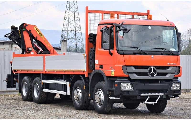 Mercedes-Benz ACTROS 3241 - Kamion sa tovarnim sandukom, Kamion sa dizalicom: slika 3 Mercedes-Benz ACTROS 3241 - Kamion sa tovarnim sandukom, Kamion sa dizalicom: slika 3
