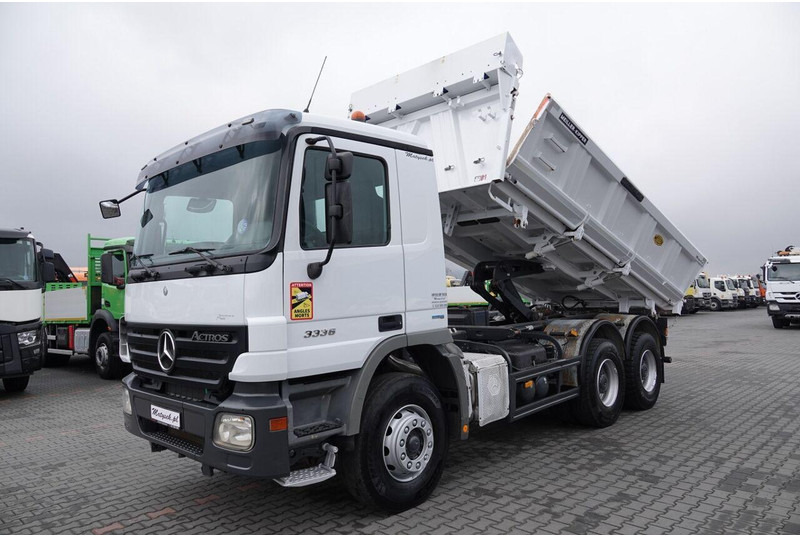 Mercedes-Benz ACTROS 3336 / 6x4 / WYWROTKA / BORDMATIC / HYDROBURTA / MEILLER - Istovarivač: slika 3 Mercedes-Benz ACTROS 3336 / 6x4 / WYWROTKA / BORDMATIC / HYDROBURTA / MEILLER - Istovarivač: slika 3