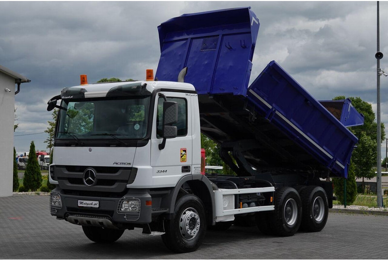 Mercedes-Benz ACTROS 3344 / 6x4 / WYWROTKA 2 STR / BORDMATIC / HYDROBURTA / HY - Istovarivač: slika 2 Mercedes-Benz ACTROS 3344 / 6x4 / WYWROTKA 2 STR / BORDMATIC / HYDROBURTA / HY - Istovarivač: slika 2