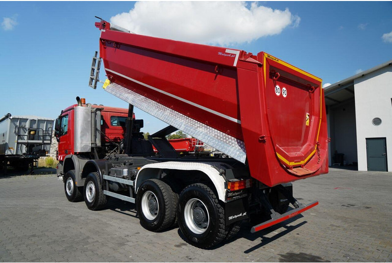 Mercedes-Benz ACTROS 4141 / 8X6 / WYWROTKA TYLNOZSYPOWA / MEILLER KIPPER 5.3M - Istovarivač: slika 5 Mercedes-Benz ACTROS 4141 / 8X6 / WYWROTKA TYLNOZSYPOWA / MEILLER KIPPER 5.3M - Istovarivač: slika 5