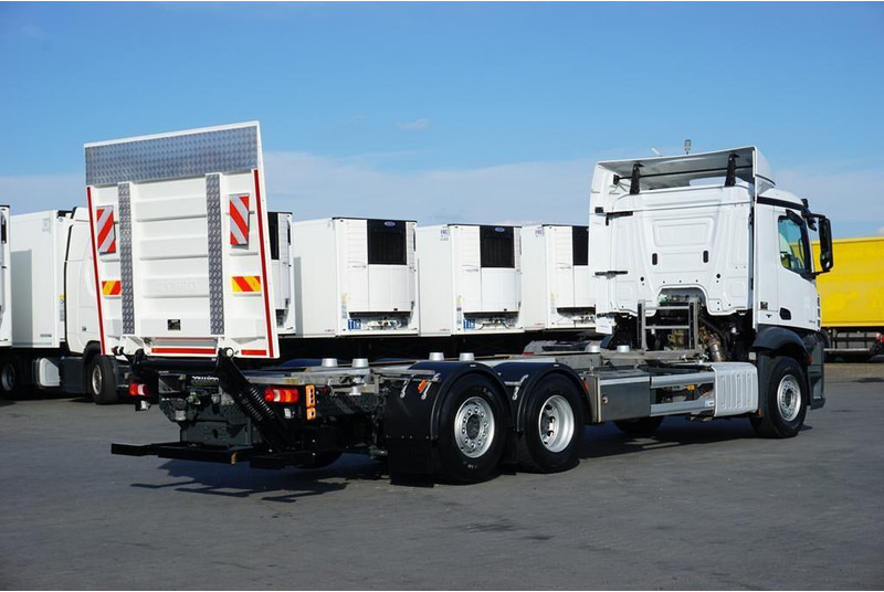Mercedes-Benz ANTOS / 2545 / ACC / E 6 / BDF + WINDA / 7.15 , 7.45, 7.82 M / O - Kamion sa golom šasijom i zatvorenom kabinom: slika 5 Mercedes-Benz ANTOS / 2545 / ACC / E 6 / BDF + WINDA / 7.15 , 7.45, 7.82 M / O - Kamion sa golom šasijom i zatvorenom kabinom: slika 5