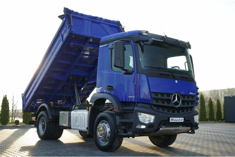 Mercedes-Benz AROCS 1853 / 4X2 / WYWROTKA 3 STRONNA / MEILLER KIPER / EURO 6 / - Istovarivač: slika 1 Mercedes-Benz AROCS 1853 / 4X2 / WYWROTKA 3 STRONNA / MEILLER KIPER / EURO 6 / - Istovarivač: slika 1