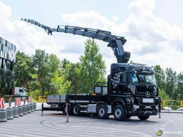 Mercedes-Benz AROCS 3251 8x4 HMF 8520 Fly Jib Winch - Kamion sa tovarnim sandukom, Kamion sa dizalicom: slika 5 Mercedes-Benz AROCS 3251 8x4 HMF 8520 Fly Jib Winch - Kamion sa tovarnim sandukom, Kamion sa dizalicom: slika 5