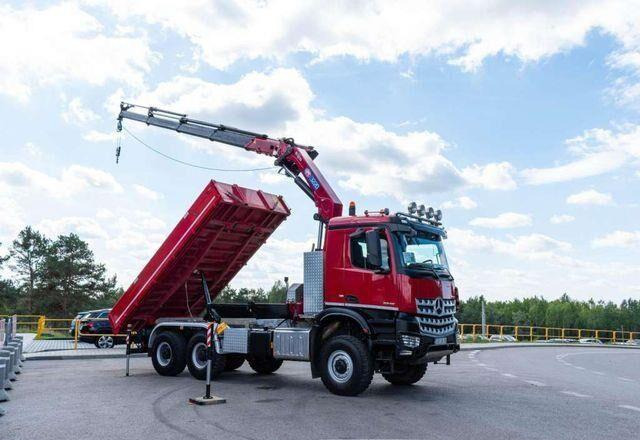 Mercedes-Benz AROCS 3345 6x6 HMF 3220 K hds Crane tipper - Istovarivač, Kamion sa dizalicom: slika 5 Mercedes-Benz AROCS 3345 6x6 HMF 3220 K hds Crane tipper - Istovarivač, Kamion sa dizalicom: slika 5