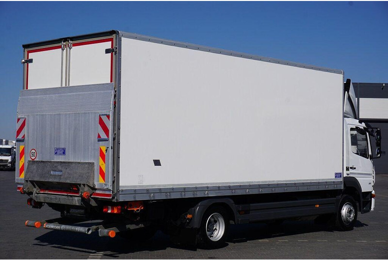 Mercedes-Benz ATEGO / 1221 / ACC / EURO 6 / KONTENER + WINDA / 17 PALET - Kamion sa zatvorenim sandukom: slika 5 Mercedes-Benz ATEGO / 1221 / ACC / EURO 6 / KONTENER + WINDA / 17 PALET - Kamion sa zatvorenim sandukom: slika 5
