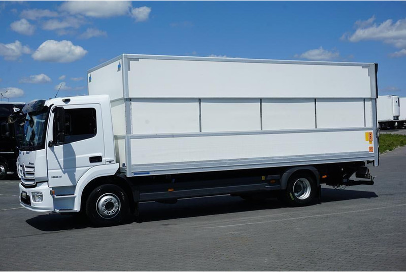 Mercedes-Benz ATEGO / 1524 / ACC / EURO 6 / IZOTERMA + WINDA / 16 PALET - Hladnjača: slika 3 Mercedes-Benz ATEGO / 1524 / ACC / EURO 6 / IZOTERMA + WINDA / 16 PALET - Hladnjača: slika 3