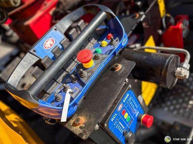 Istovarivač, Kamion sa dizalicom Mercedes-Benz AXOR 1824 4x2 HMF 975 HDS Crane Rotator Kipper: slika 17