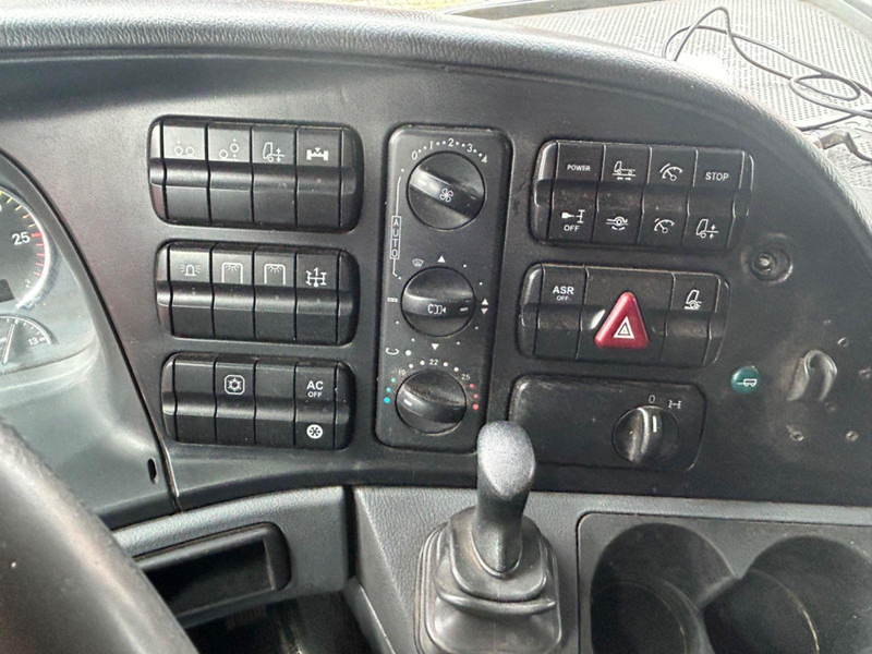 Kamion sa tovarnim sandukom, Kamion sa dizalicom Mercedes-Benz Actros 2544 Glastransporter mit Palfinger Kran: slika 11