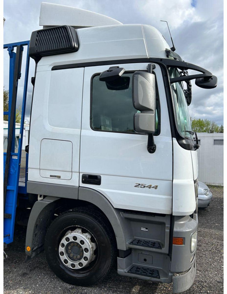 Mercedes-Benz Actros 2544 Glastransporter mit Palfinger Kran - Kamion sa tovarnim sandukom, Kamion sa dizalicom: slika 3 Mercedes-Benz Actros 2544 Glastransporter mit Palfinger Kran - Kamion sa tovarnim sandukom, Kamion sa dizalicom: slika 3