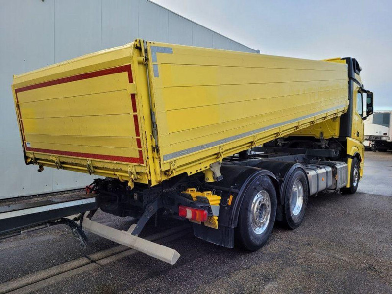 Mercedes-Benz Actros 2551 - Istovarivač: slika 4 Mercedes-Benz Actros 2551 - Istovarivač: slika 4