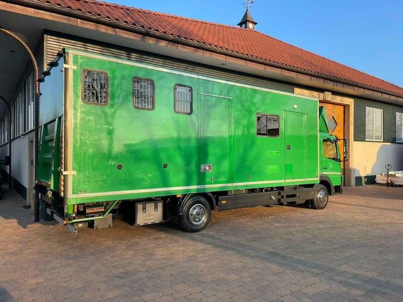 Mercedes-Benz Atego 1018 - Horse transporter - Kamion za prevoz konja: slika 5 Mercedes-Benz Atego 1018 - Horse transporter - Kamion za prevoz konja: slika 5