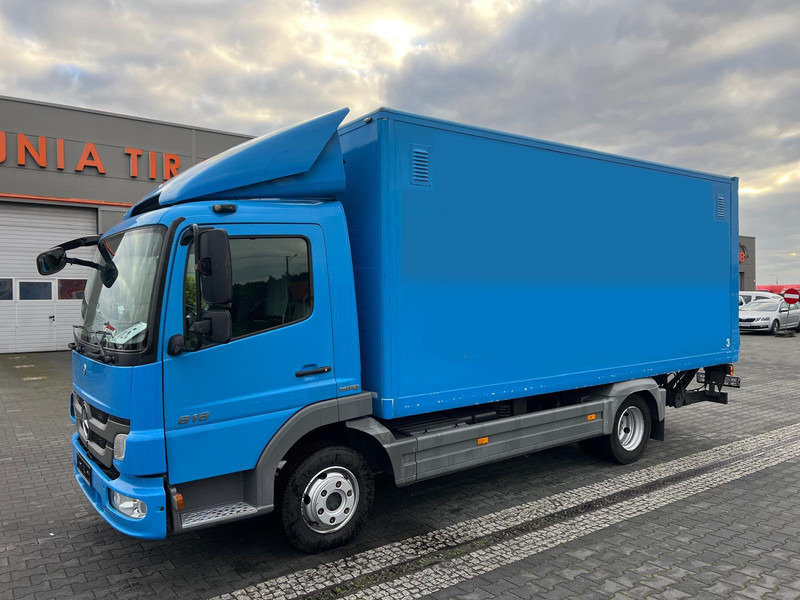 Mercedes-Benz Atego 818 BOX CONTAINER + LIFT 1.HAND (DE) - Kamion sa zatvorenim sandukom: slika 2 Mercedes-Benz Atego 818 BOX CONTAINER + LIFT 1.HAND (DE) - Kamion sa zatvorenim sandukom: slika 2