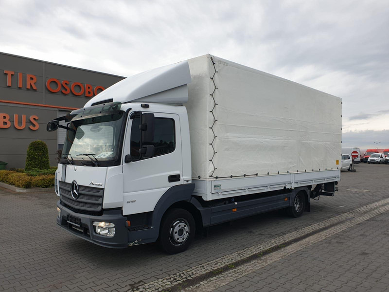 Mercedes-Benz Atego 818 TILT+LIFT 1.HAND 72000km !! - Kamion sa zatvorenim sandukom: slika 1 Mercedes-Benz Atego 818 TILT+LIFT 1.HAND 72000km !! - Kamion sa zatvorenim sandukom: slika 1
