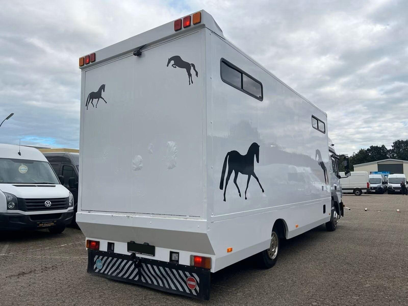Mercedes-Benz Atego 823 - Horse transporter - Kamion za prevoz konja: slika 3 Mercedes-Benz Atego 823 - Horse transporter - Kamion za prevoz konja: slika 3