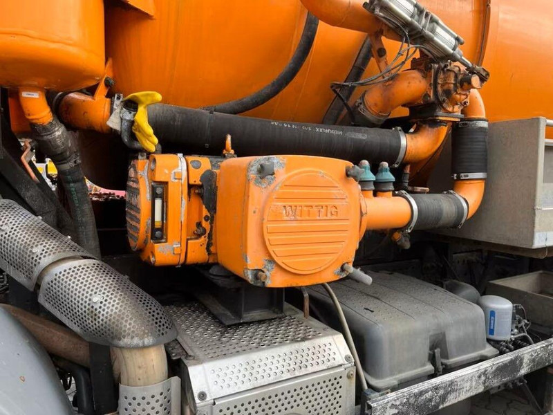 Mercedes-Benz Axor 1833 - Vacuum truck - Vakuumska cisterna: slika 5 Mercedes-Benz Axor 1833 - Vacuum truck - Vakuumska cisterna: slika 5