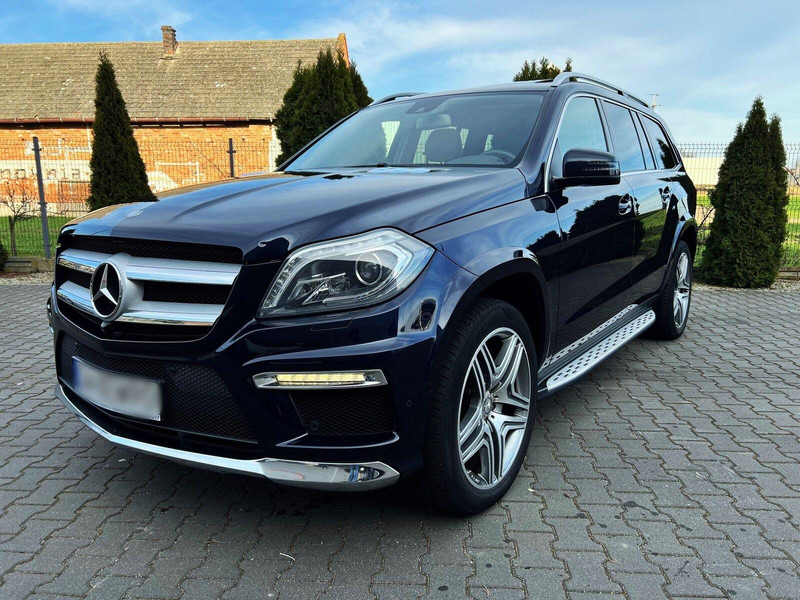 Mercedes-Benz GL-Klasse 350 BlueTec 4-Matic Salon PL, Bezwypadkowy - SUV: slika 1 Mercedes-Benz GL-Klasse 350 BlueTec 4-Matic Salon PL, Bezwypadkowy - SUV: slika 1