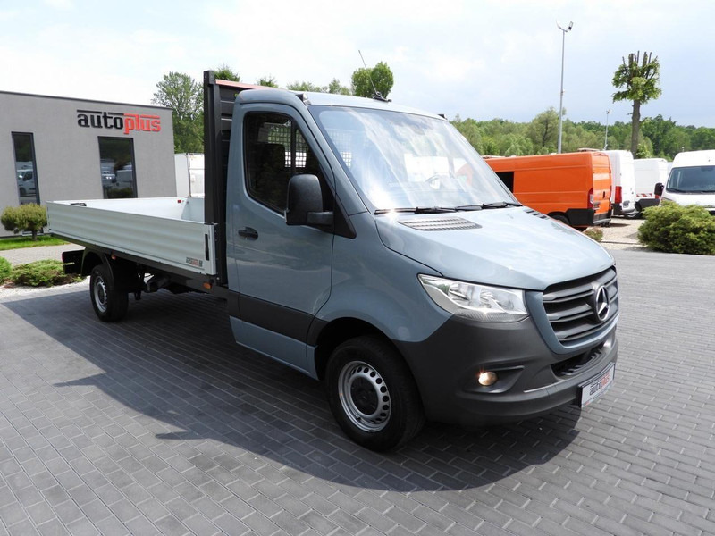 Mercedes-Benz SPRINTER 315 SKRZYNIA 8 PALET TEMPOMAT KLIMATYZACJA  150KM [ 199 - Dostavno vozilo s ravnom platformom: slika 4 Mercedes-Benz SPRINTER 315 SKRZYNIA 8 PALET TEMPOMAT KLIMATYZACJA  150KM [ 199 - Dostavno vozilo s ravnom platformom: slika 4