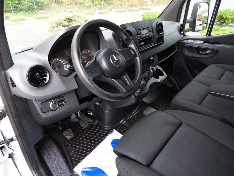 Mercedes-Benz SPRINTER 316 PLANDEKA 10 PALET BLIŹNIACZE KOŁA KLIMATYZACJA 165 - Dostavno vozilo sa ceradom: slika 2 Mercedes-Benz SPRINTER 316 PLANDEKA 10 PALET BLIŹNIACZE KOŁA KLIMATYZACJA 165 - Dostavno vozilo sa ceradom: slika 2