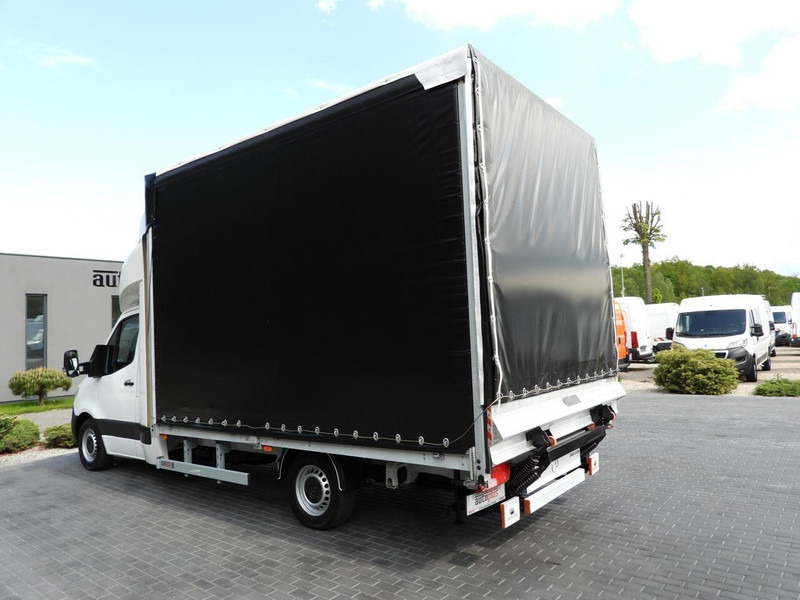 Dostavno vozilo sa ceradom Mercedes-Benz SPRINTER 316 PLANDEKA WINDA 10 PALET WEBASTO TEMPOMAT PNEUMATYKA: slika 10 Dostavno vozilo sa ceradom Mercedes-Benz SPRINTER 316 PLANDEKA WINDA 10 PALET WEBASTO TEMPOMAT PNEUMATYKA: slika 10